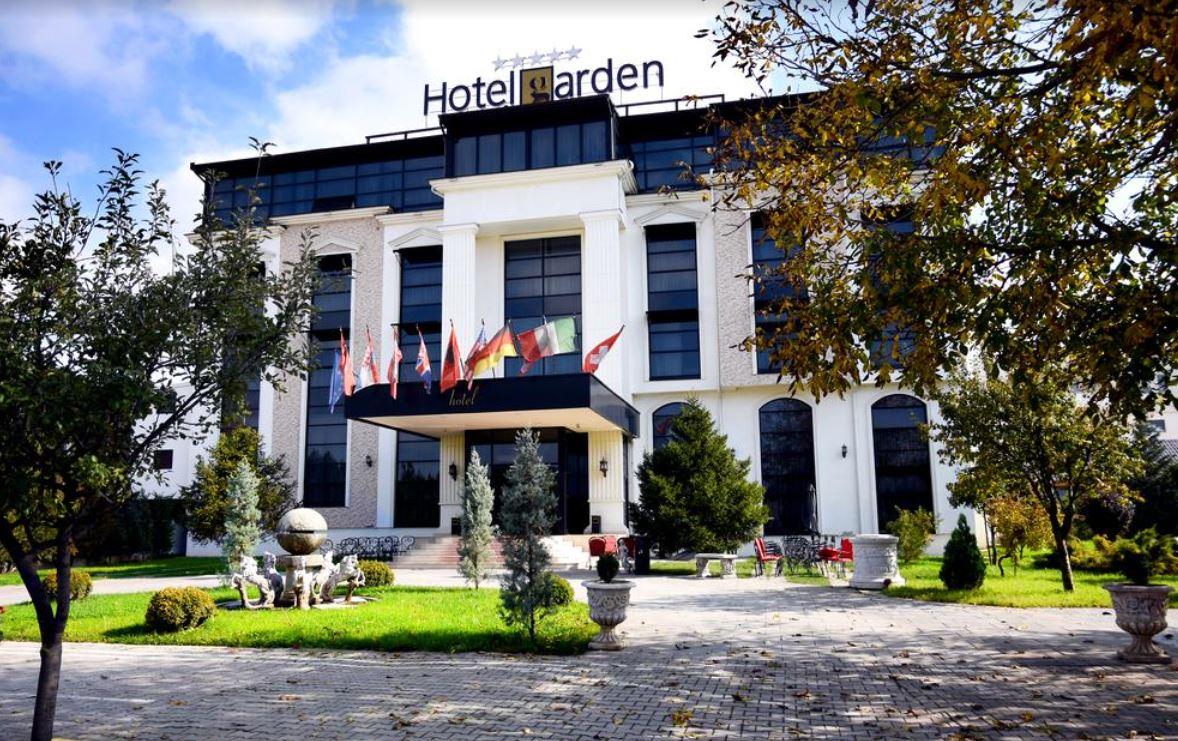 Hotel Garden Prishtine Bagian luar foto